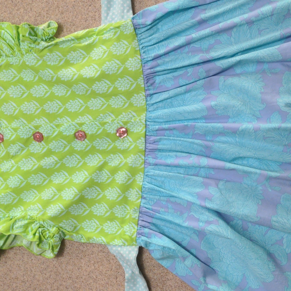 Serendipity Shrimp and Grits Green, Purple and Blue Scalloped Hem Dress Size 7-8 - Picture 11 of 12